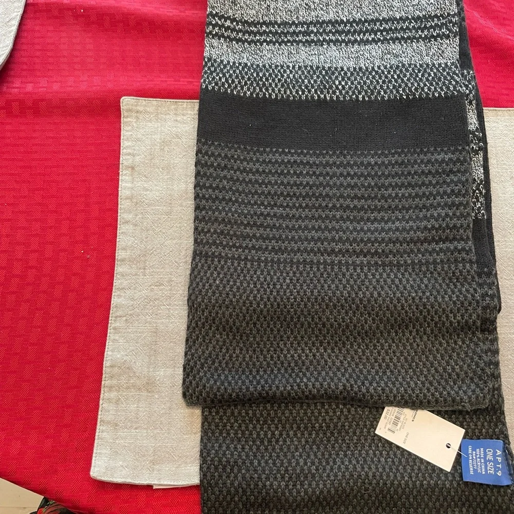 Men’s scarf